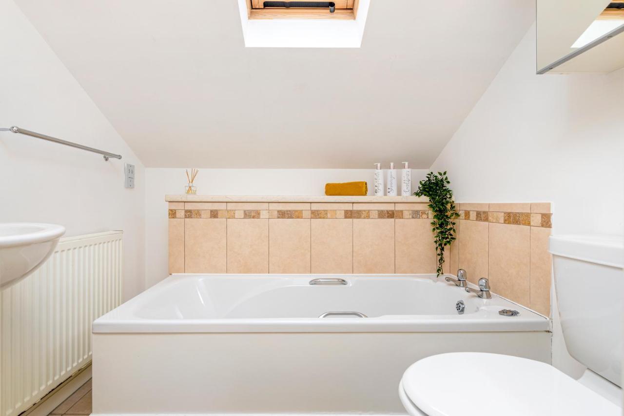 City Centre Charming 2 Bed Lovely Apartment-Snugstaff Линкольн Экстерьер фото