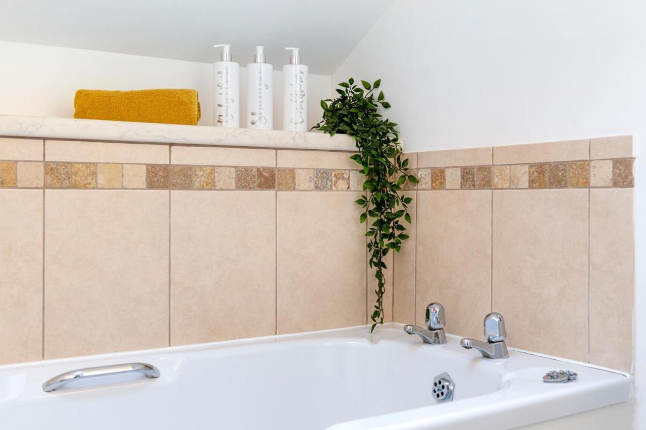 City Centre Charming 2 Bed Lovely Apartment-Snugstaff Линкольн Экстерьер фото